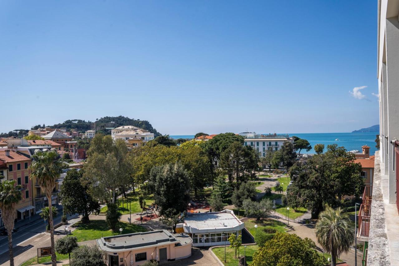 025 - Casa Panoramica In Centro, 90Metri Spiaggia Vista Mare Con Terrazzo Vista Portofino Apartment Sestri Levante Exterior foto