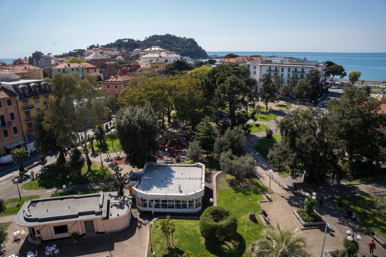 025 - Casa Panoramica In Centro, 90Metri Spiaggia Vista Mare Con Terrazzo Vista Portofino Apartment Sestri Levante Exterior foto